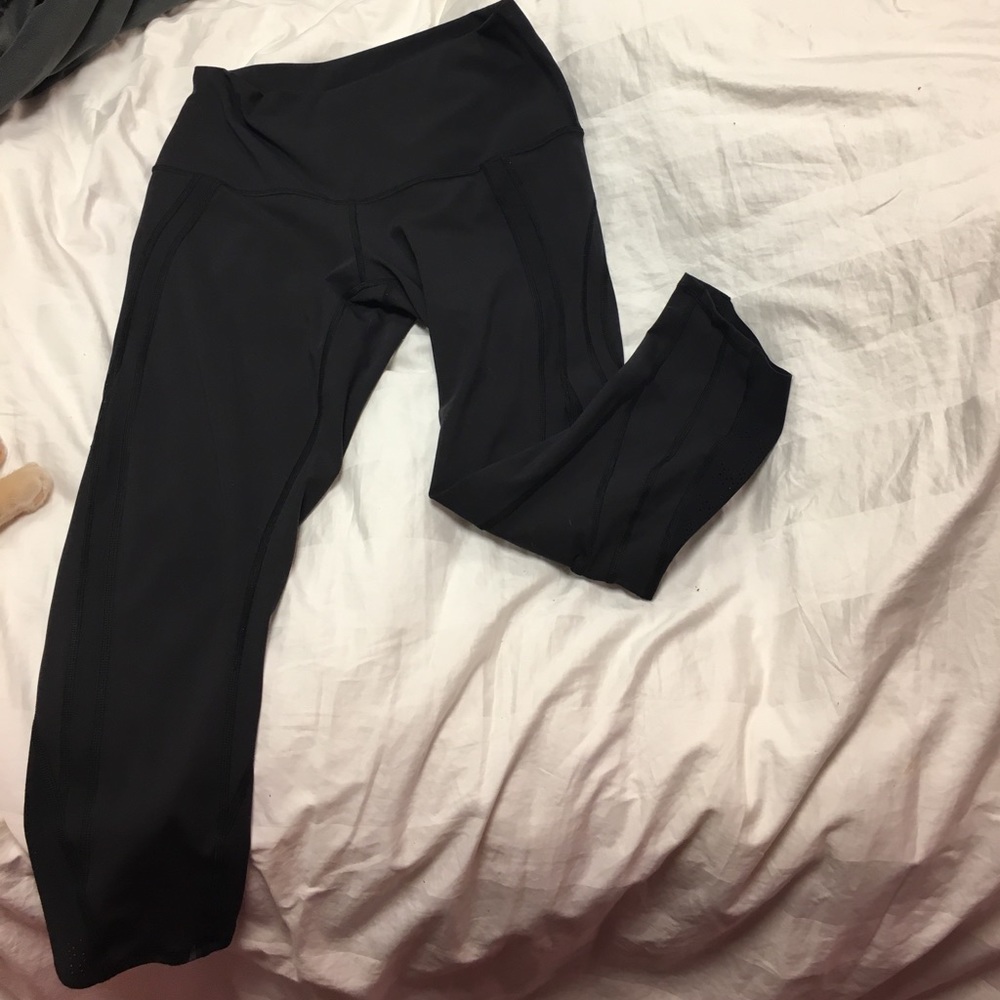 Lululemon cropped leggings