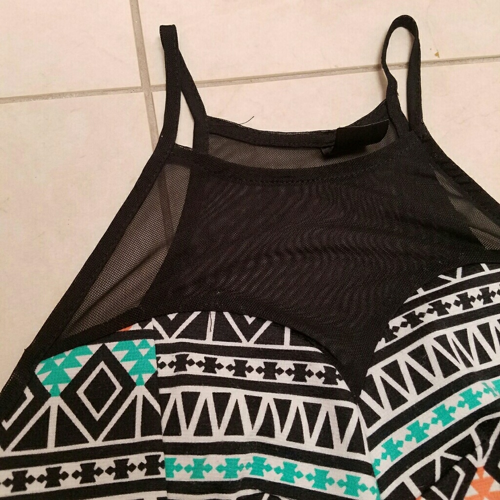 Mesh Aztec Crop Top - Picture 2 of 3