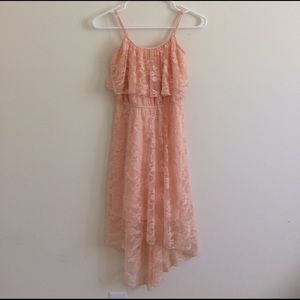 Sleeveless Lace hi-lo dress, peach