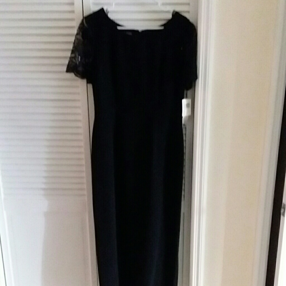 New black dress by Donna Morgan size 8