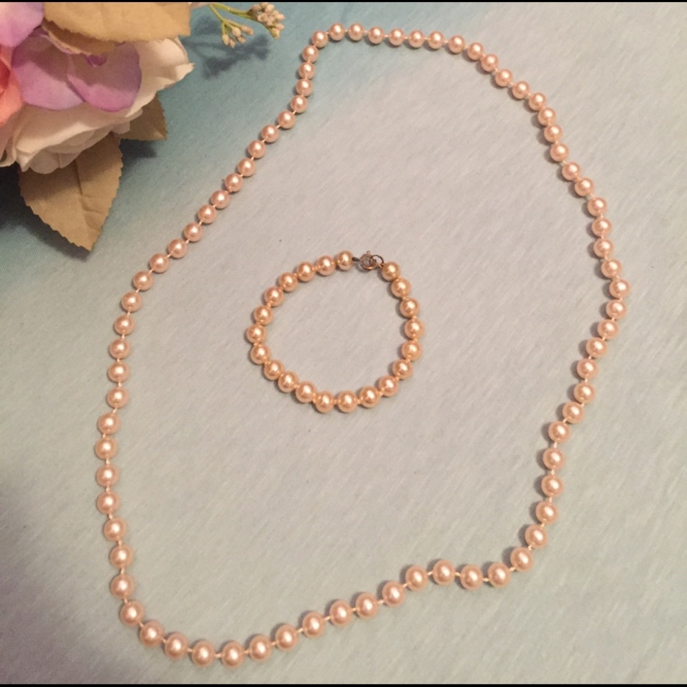 Vintage champagne color-beaded necklace &bracelet