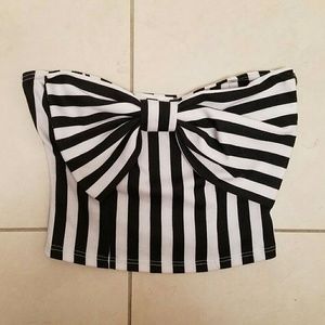 LA Hearts Crop Top