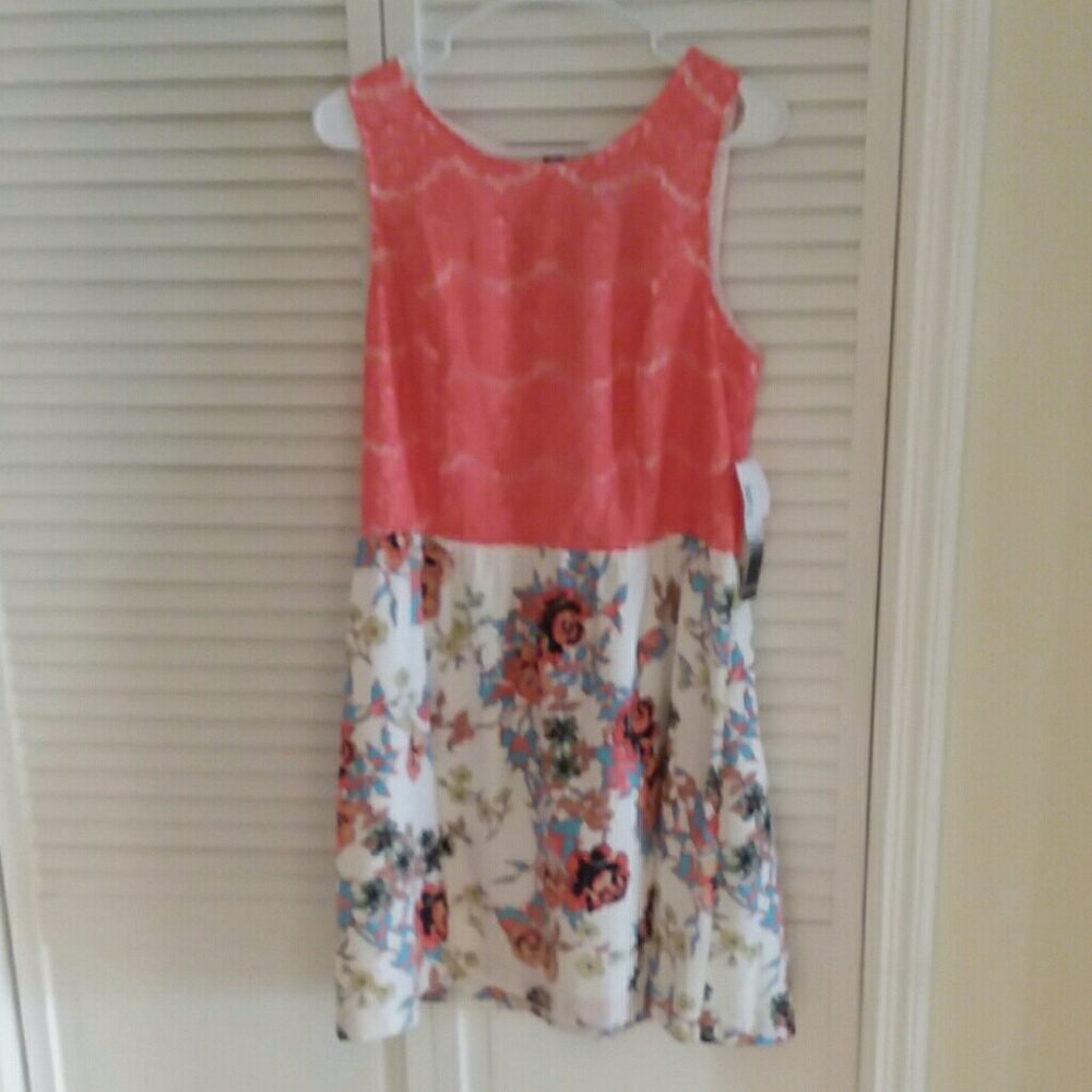 Kensie  sundress size large new with tags