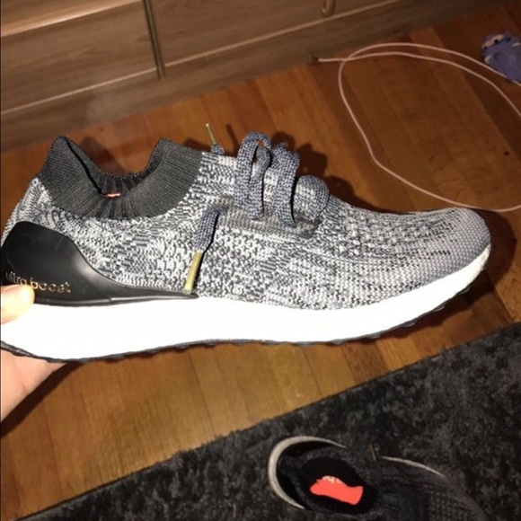 Adidas Uncaged Ultraboost - Picture 1 of 4