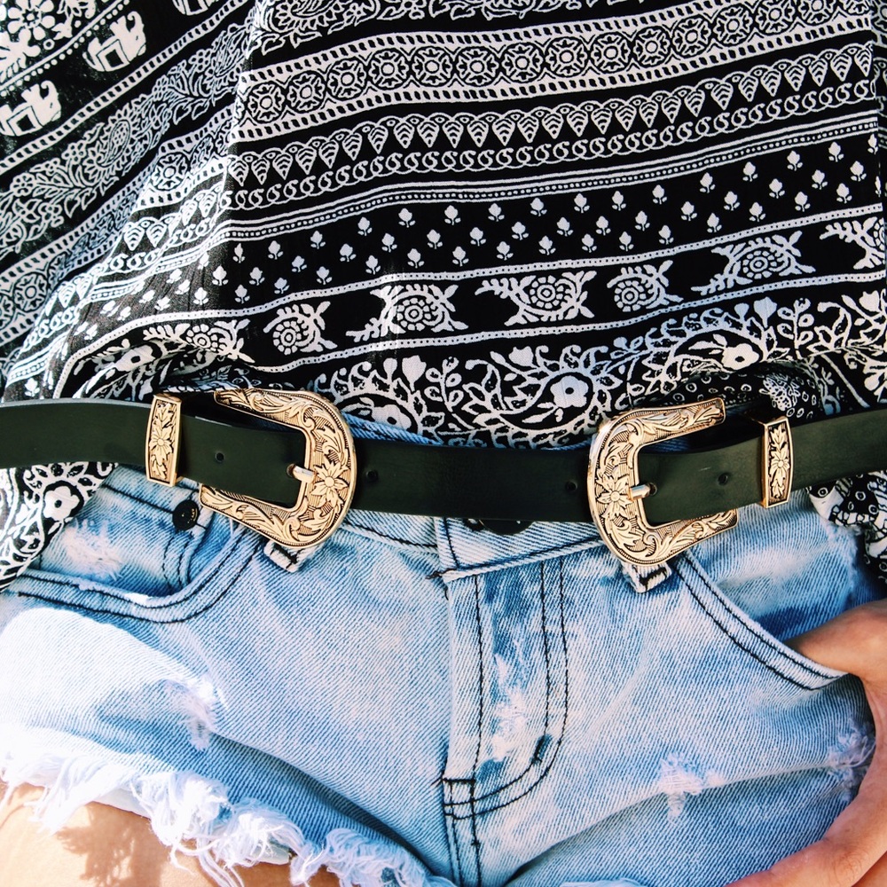 •LAST ONE//Wild Wild West Double Buckle Belt• - Picture 4 of 5