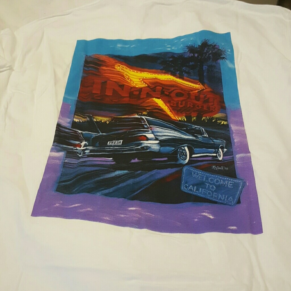 In-N-Out Burger Men's t-shirt! NWOT