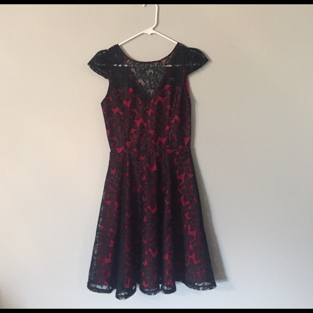 Blank and Red Lace Overlay Dress - V shaped back