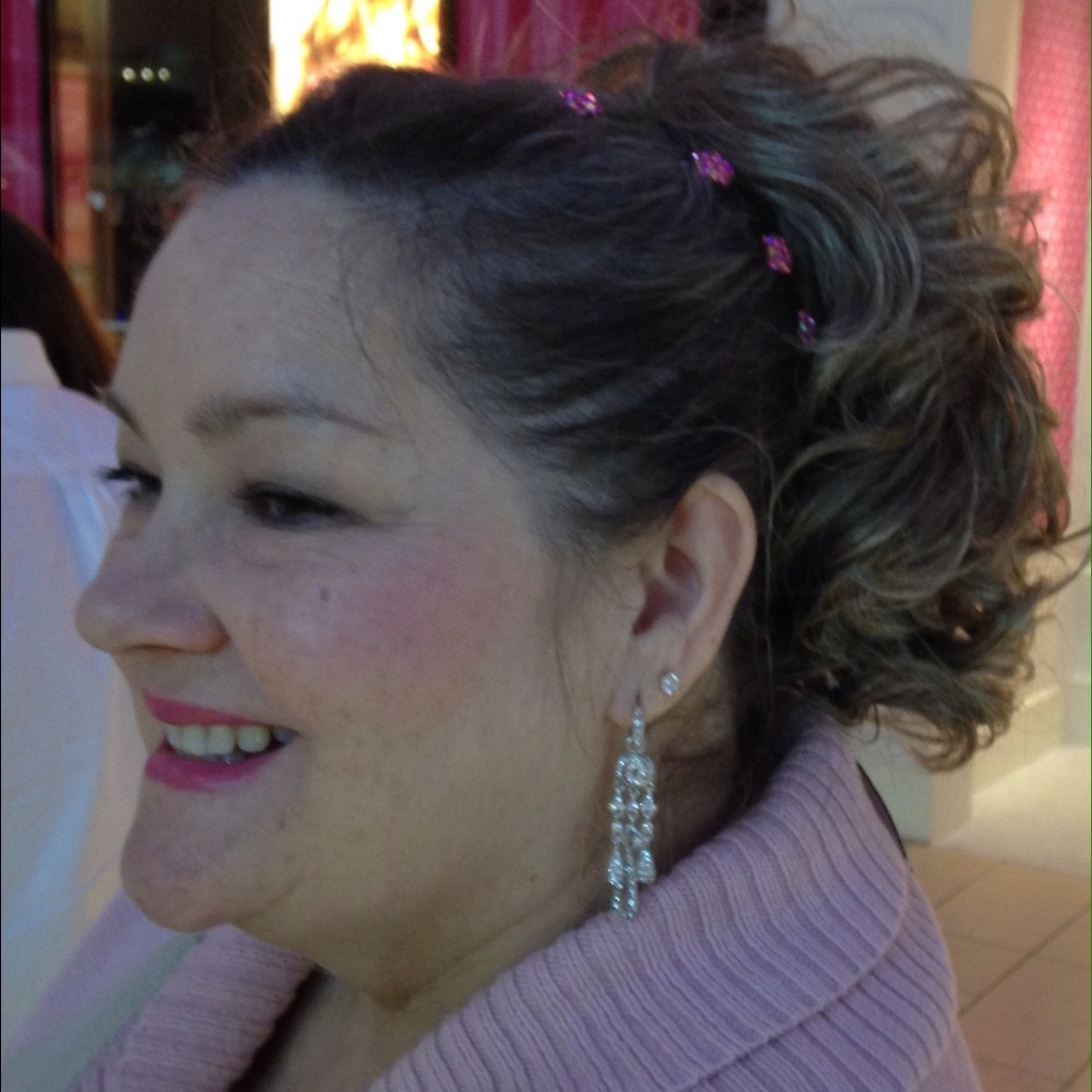 Meet your Posher, Stephanie