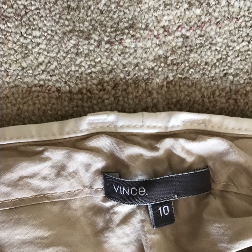 Shorts - Picture 3 of 3