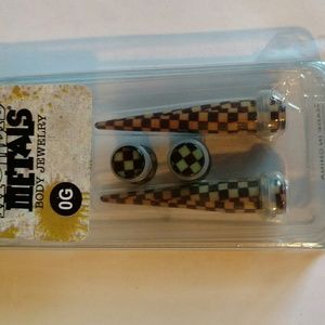 Tapers and plugs size 0g