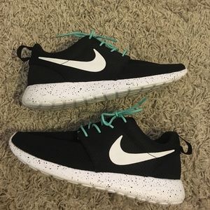 Nike Roshe One ID