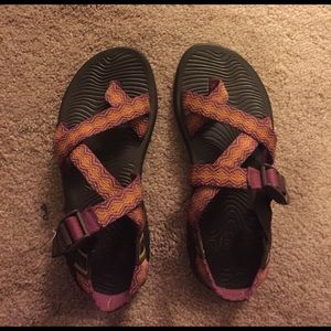 chacos