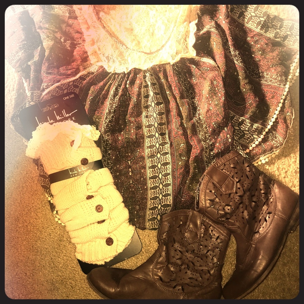 NWT Boutique Style Boot Socks with Lace & buttons!