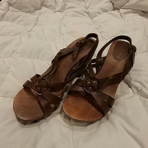 Mia sandal wedges