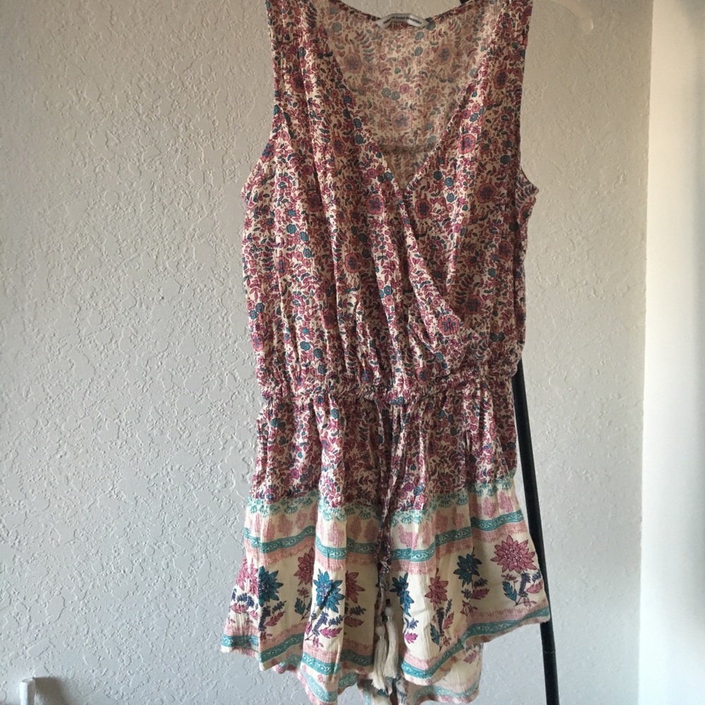 ❗️SOLD❗️Bohemian Romper