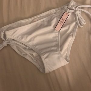Victoria's Secret NWT Bikini Bottoms