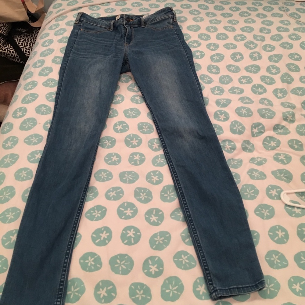 Hardly used hollister jeans