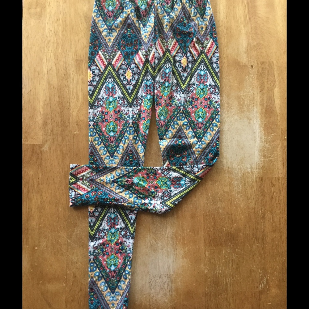 Multi-colored leggings