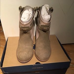 Suede bootie with contrast strap