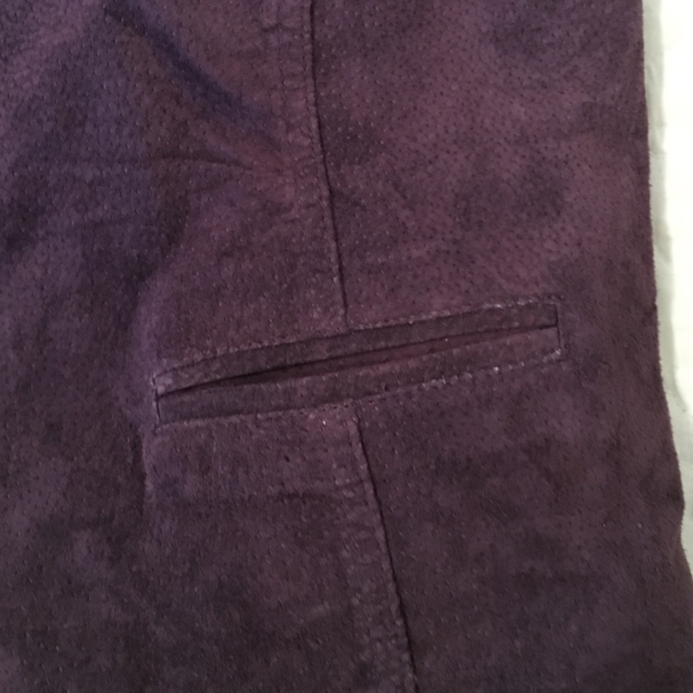 ✌️Purple Suede vintage vest✌️ - Picture 3 of 8