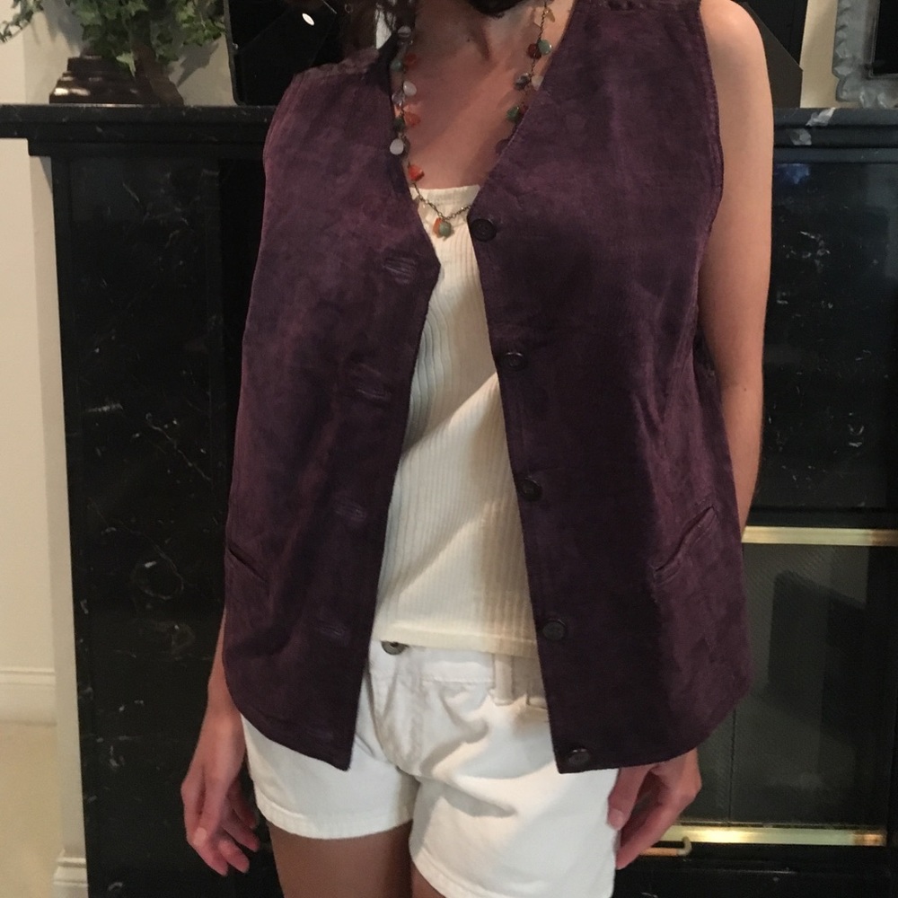 ✌️Purple Suede vintage vest✌️ - Picture 4 of 8