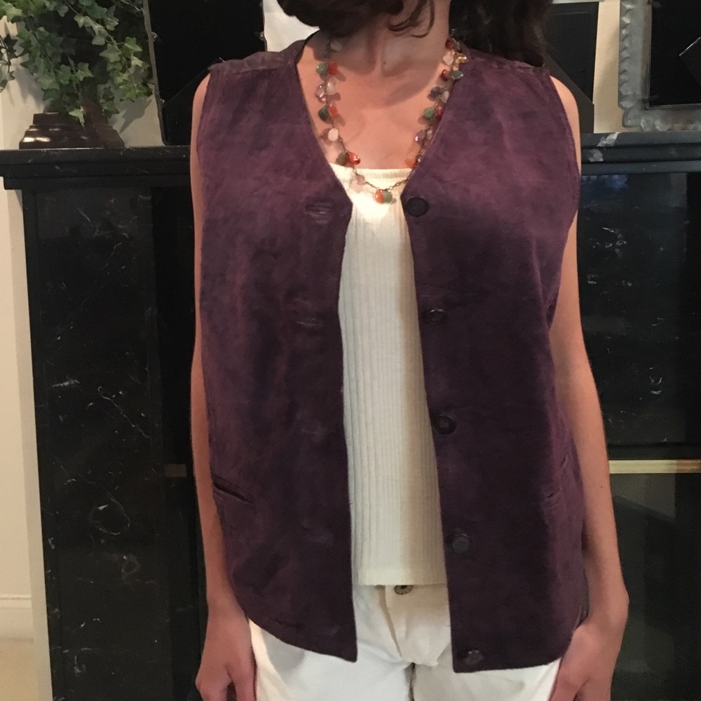 ✌️Purple Suede vintage vest✌️ - Picture 5 of 8