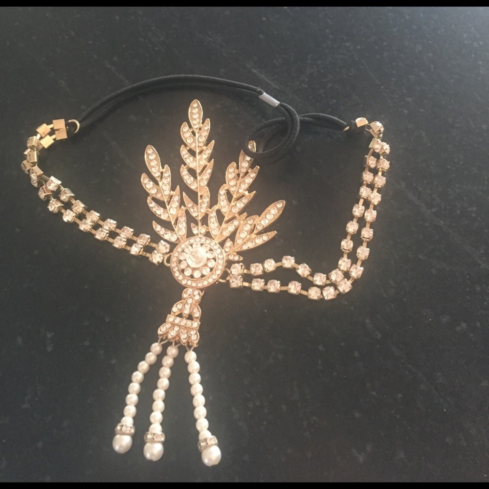 Reposh 20s or Great Gasby headband/hair piece