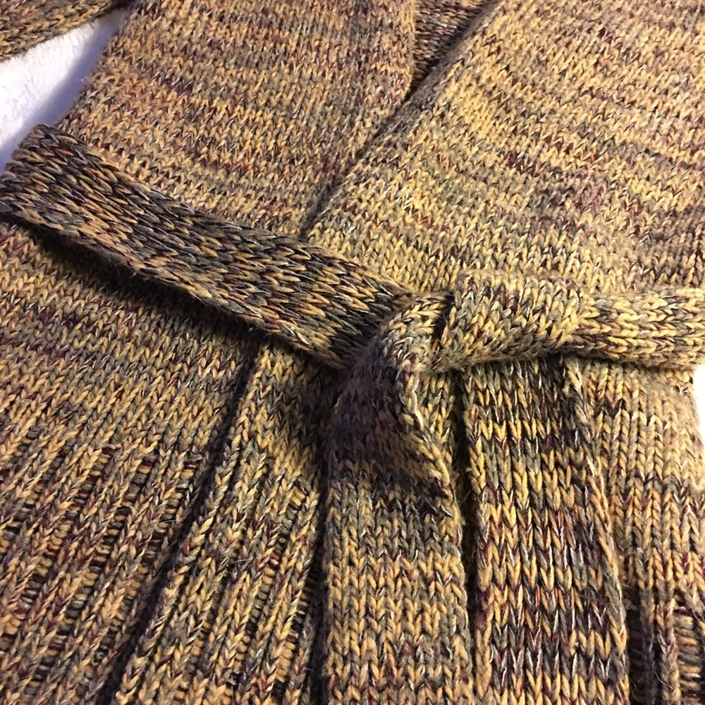 Express sweater with belt Size M