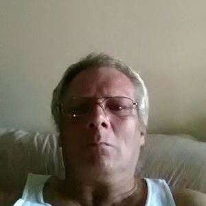 Meet your Posher, Kenneth