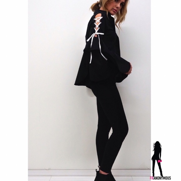 Black Cotton Bell Sleeve and Whipstitch Top - Picture 5 of 6