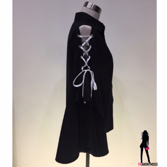 Black Cotton Bell Sleeve and Whipstitch Top - Picture 4 of 6