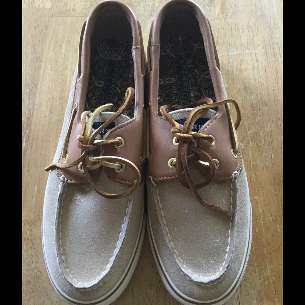 NWOT Gold Sperry's