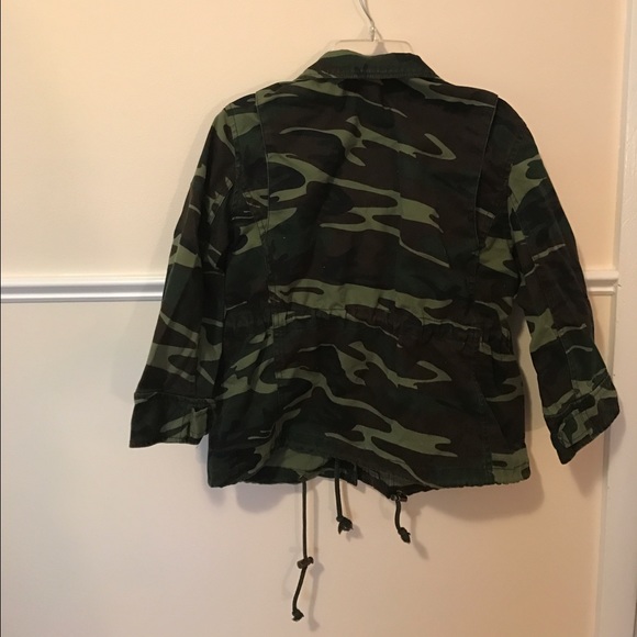 Camouflage utility jacket - Picture 2 of 2