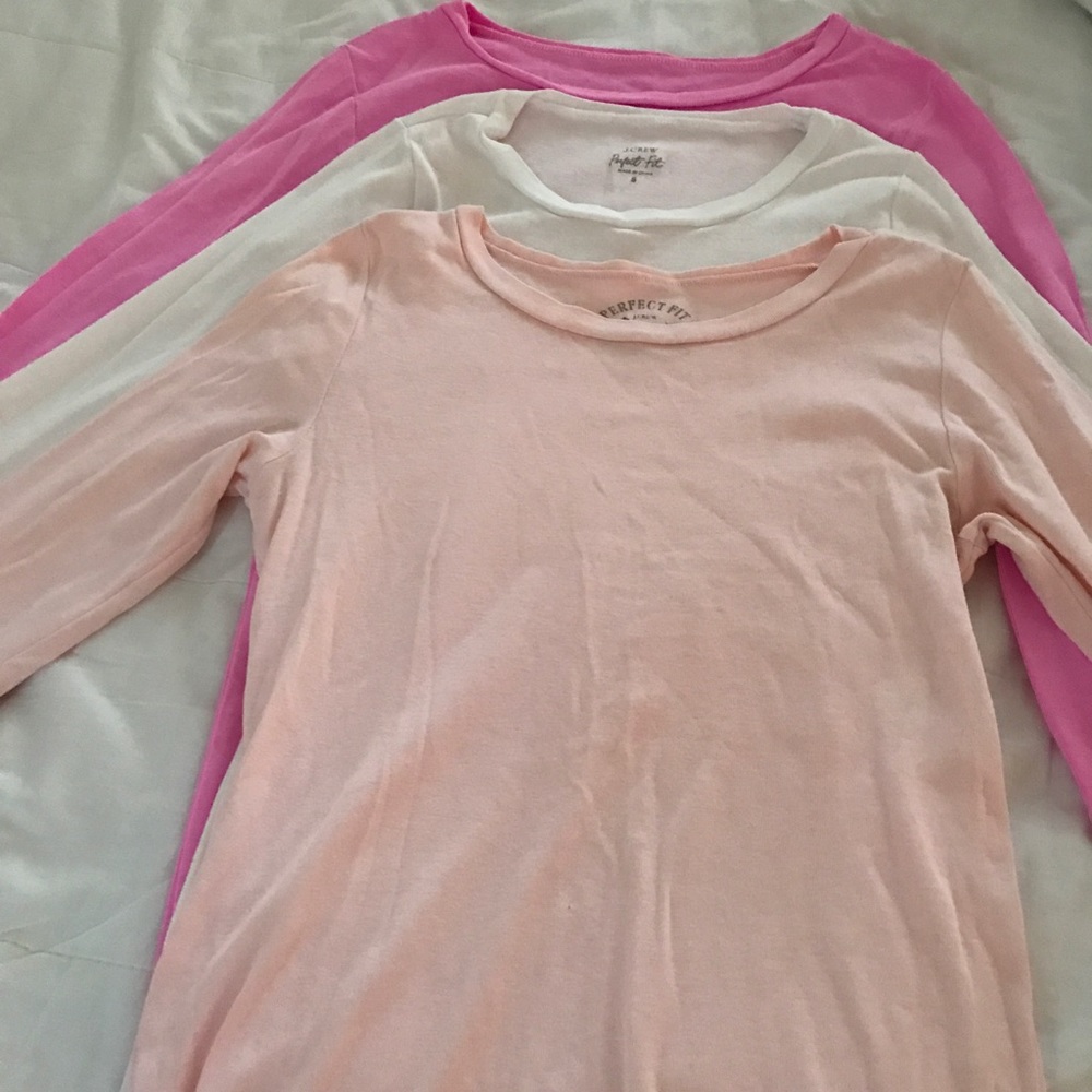 J Crew Perfect Fit Tee🌷🌷 - Picture 1 of 1