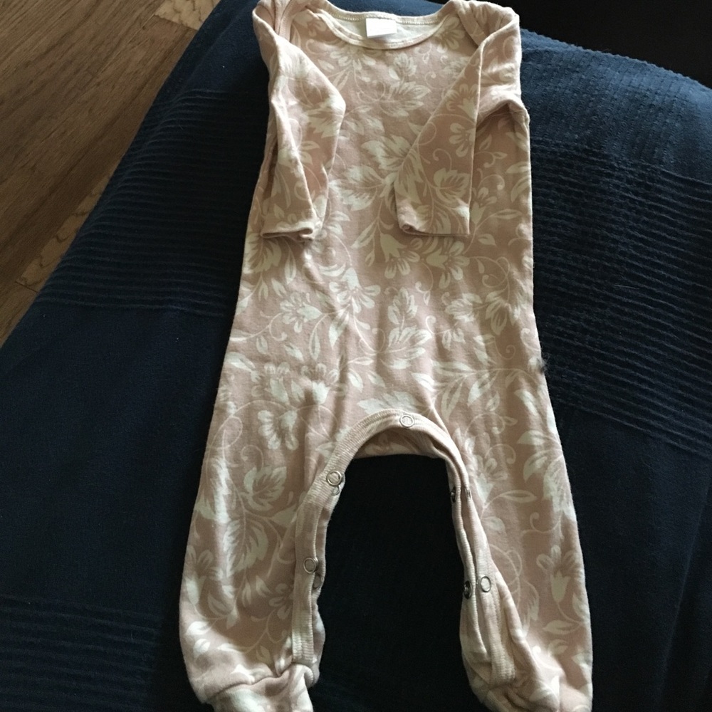 Tesa babe floral onesie