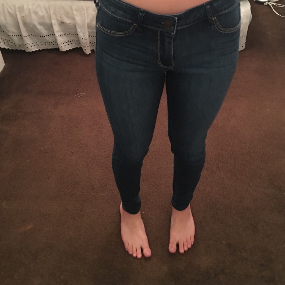 Dark denim Hollister jeans