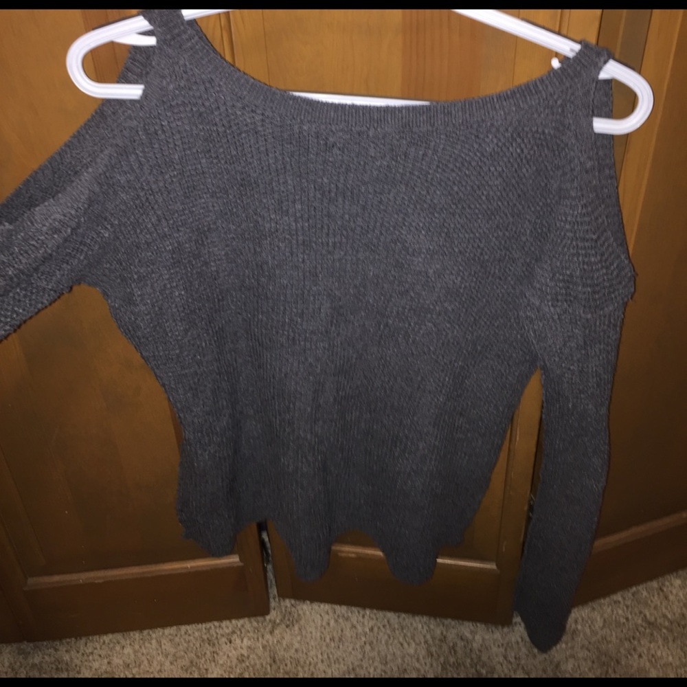 Sweater - Picture 2 of 2