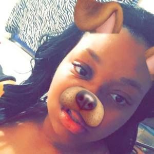 Meet your Posher, Margelyne