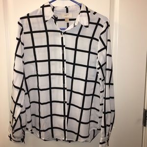 ***SOLD*** Loft, Swanky flowy plaid button up
