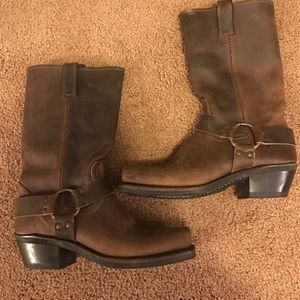 frye boots