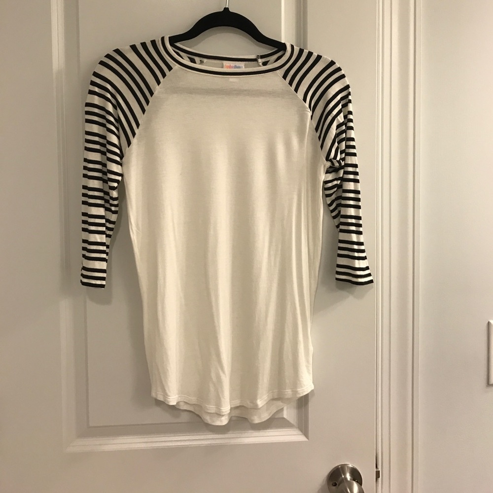 Lula Roe XXS quarter sleeve shirt