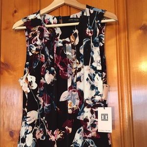NWT Ivanka Trump Black & White Floral Work Blouse
