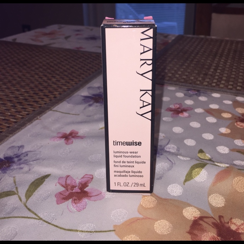 Mary Kay Time-Wise Bronze 4