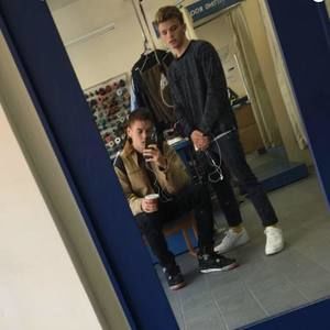 Meet your Posher, Tristan