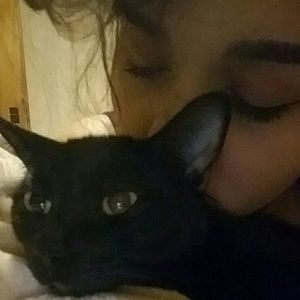 Meet your Posher, Juana