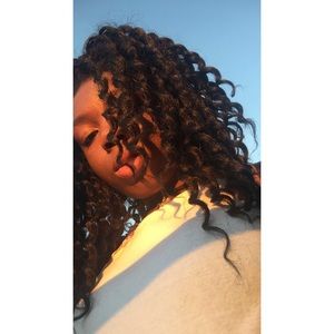 Meet your Posher, Sierra