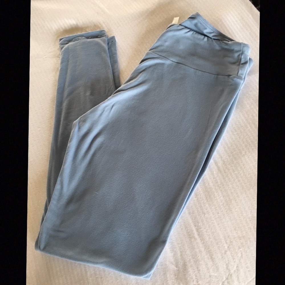 LuLaRoe TC Light Blue Leggings. NWOT.