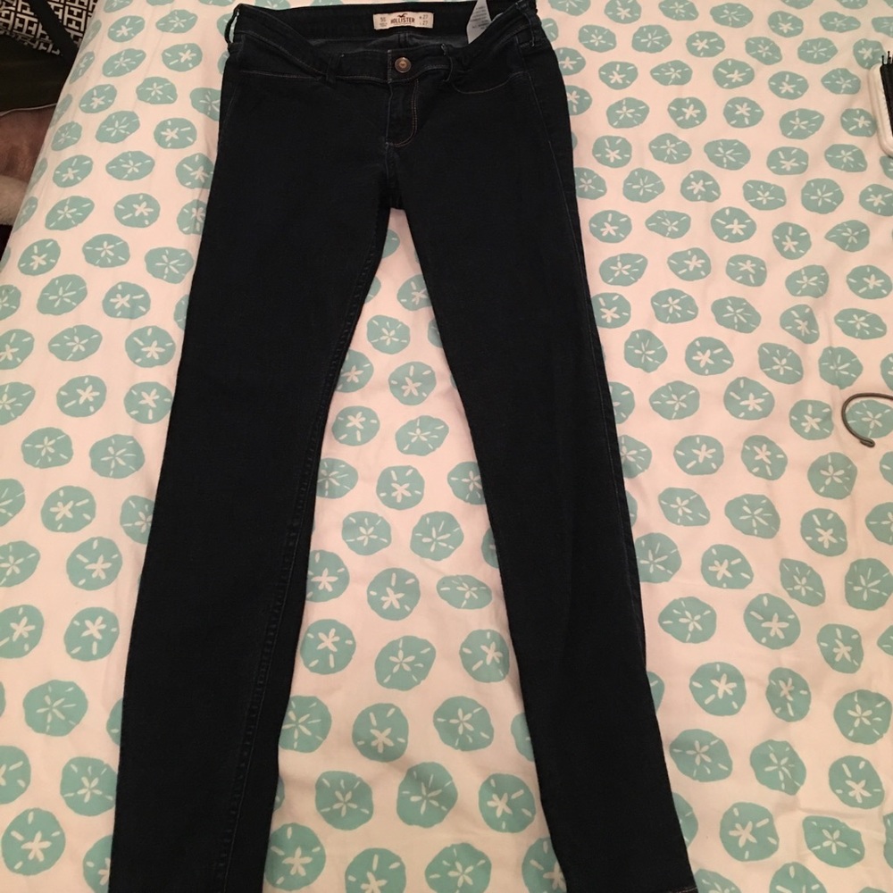 Dark wash Hollister jeans