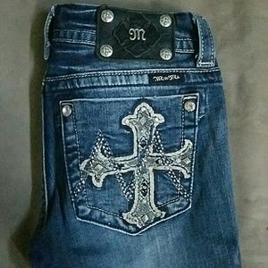 Miss Me JP5490B Whisking Fade