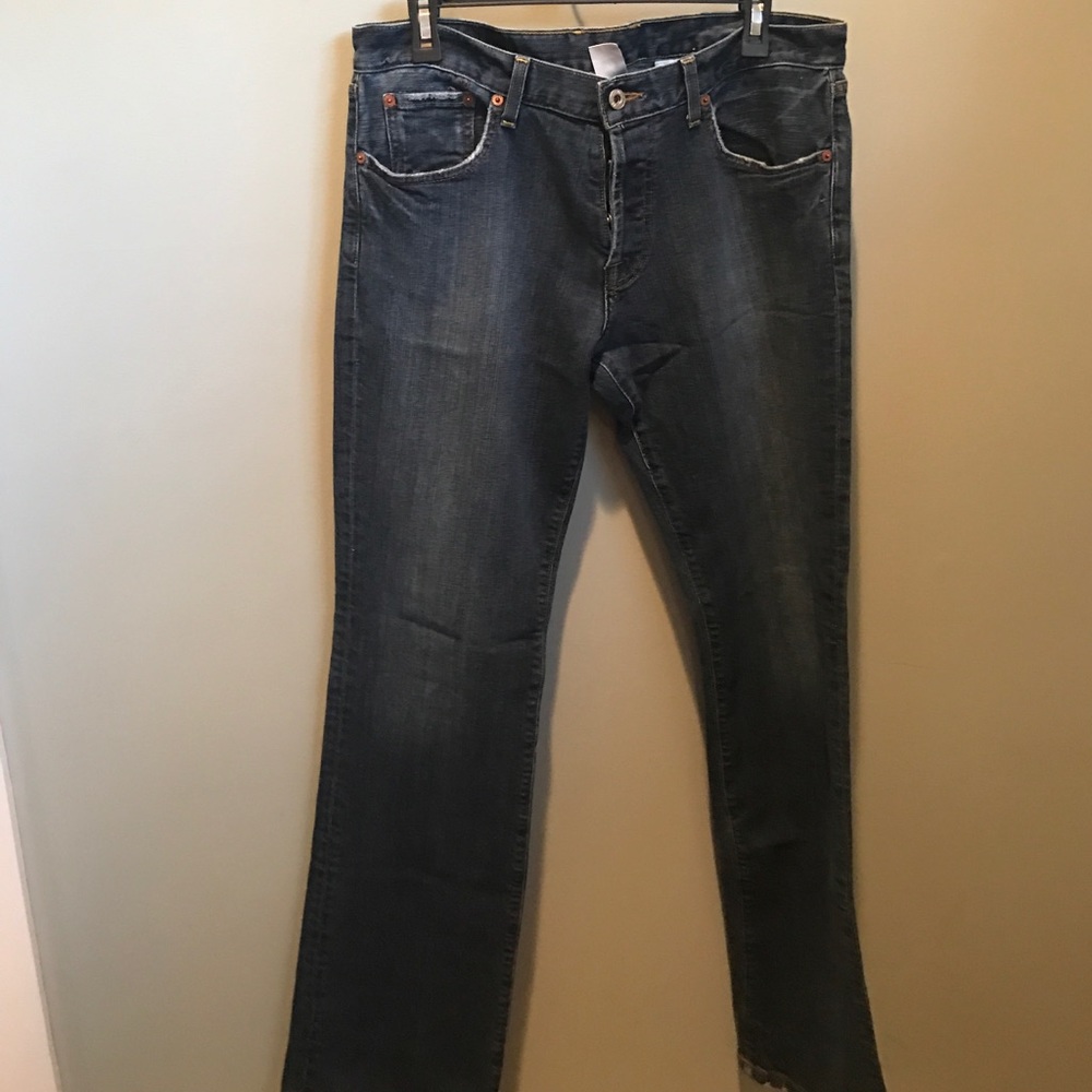 Lucky Brand Men's Jeans. Size 33x32
